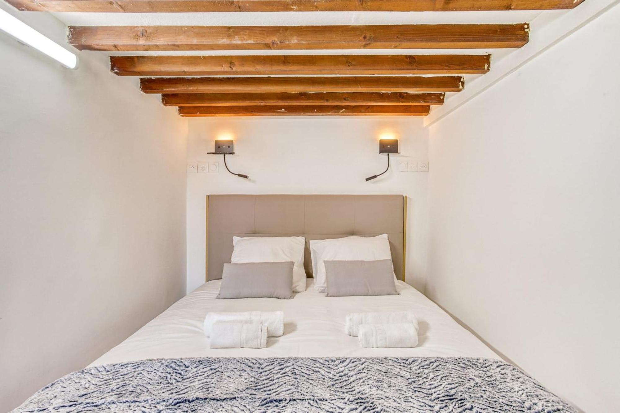 Charming 6-Person Apartment Terreaux & Croix Rousse Area Лион Екстериор снимка